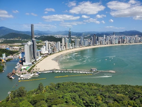 Mejor zona para alojarse en Camboriú